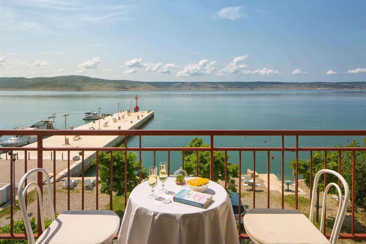 Pansion Andelko Bed & Breakfast Starigrad Paklenica Exterior foto