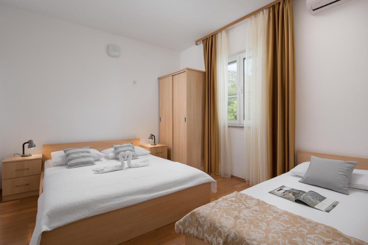 Pansion Andelko Bed & Breakfast Starigrad Paklenica Exterior foto