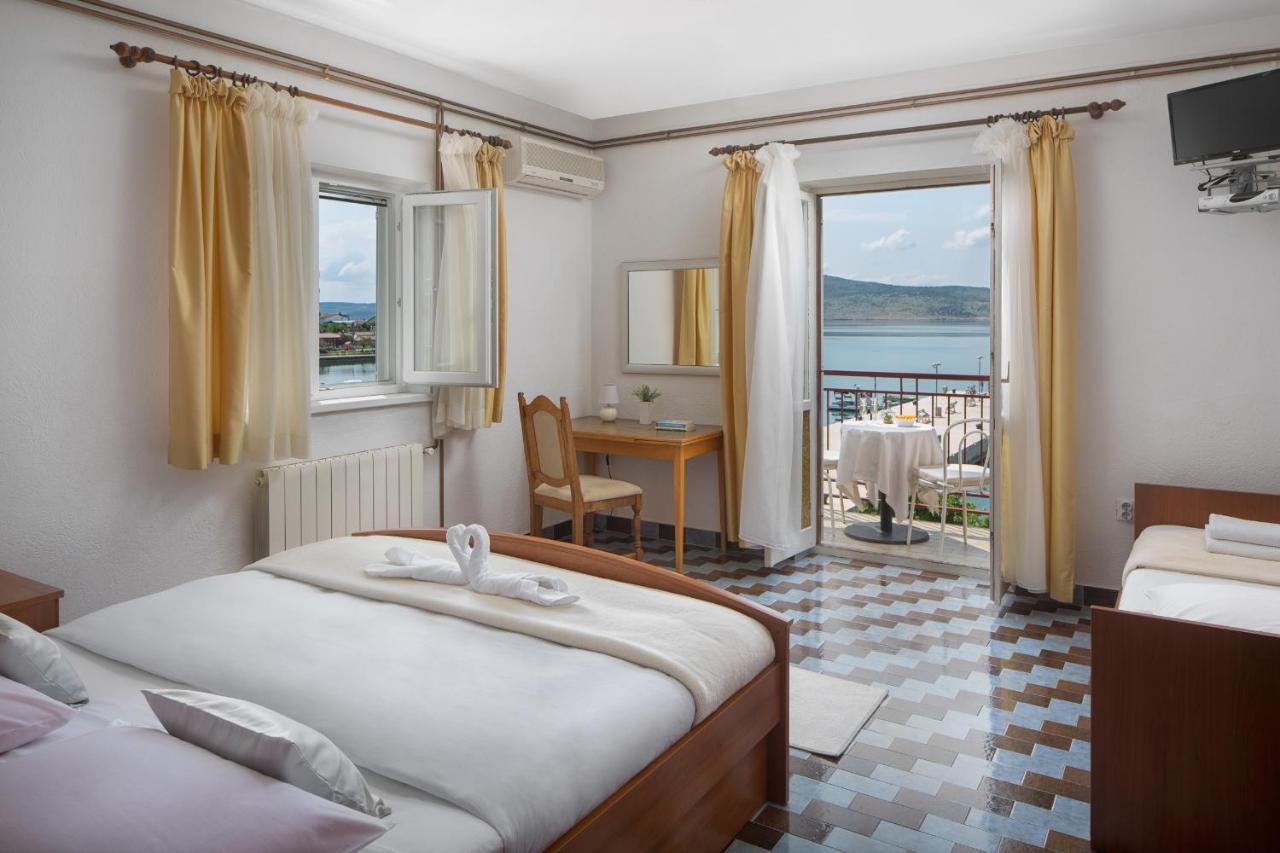 Pansion Andelko Bed & Breakfast Starigrad Paklenica Exterior foto